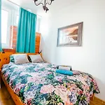 Apartment Bright 14th Floor Centrum Sunset Park Views By Polandbnb Warschau