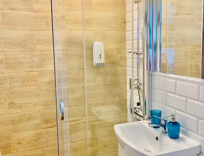 Bright 14th Flr Sunset Park View By Polandbnb Apartment Warsaw