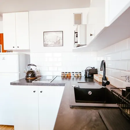 Daire Bright 14th Floor Centrum Sunset Park Views By Polandbnb
