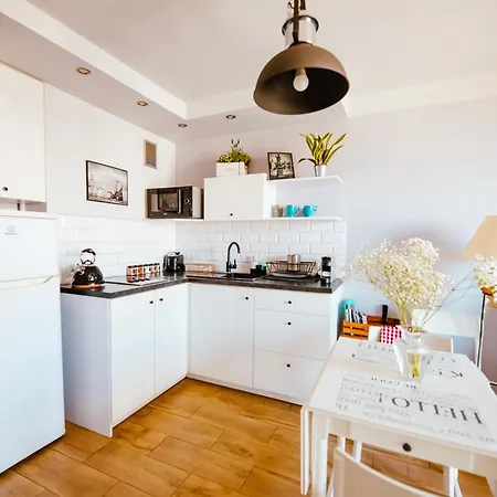 Apartment Bright 14th Floor With Balcony & Views Warsaw