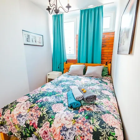 Apartment Bright 14th Floor With Balcony & Views Warsaw