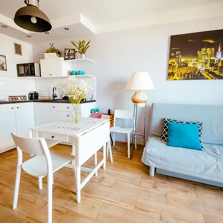 Bright 14th Floor With Balcony & Views Warsaw