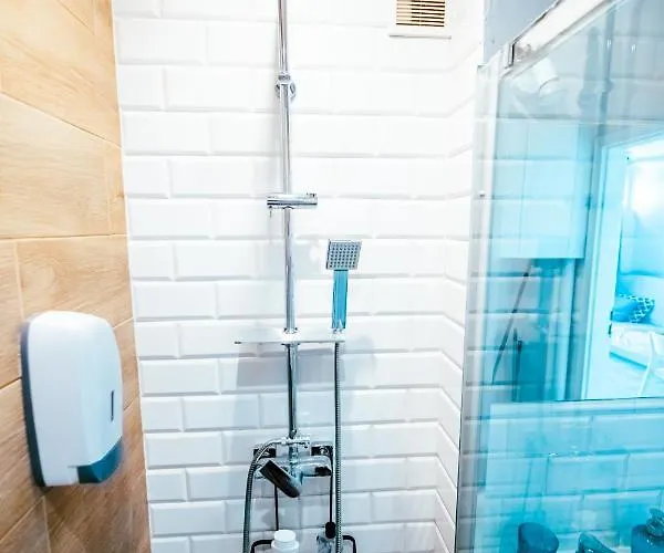 Bright 14th Flr Sunset Park View By Polandbnb