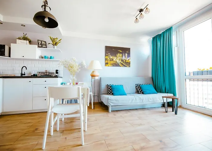 Bright 14th Flr Sunset Park View By Polandbnb