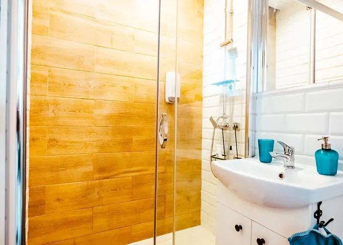 Bright 14th Flr Sunset Park View By Polandbnb Apartman