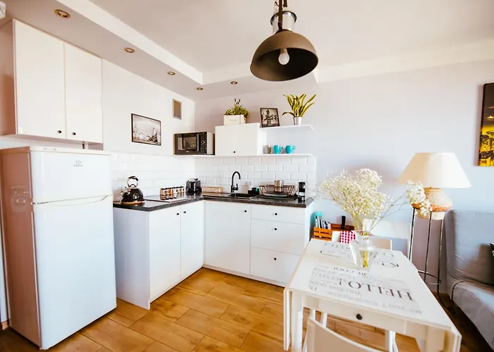 Apartment Bright 14th Flr Sunset Park View By Polandbnb Warsaw