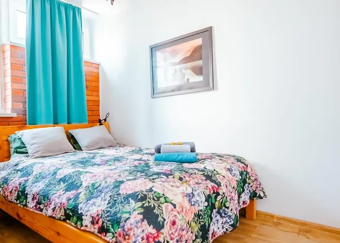 Bright 14th Flr Sunset Park View By Polandbnb Apartman Varsó